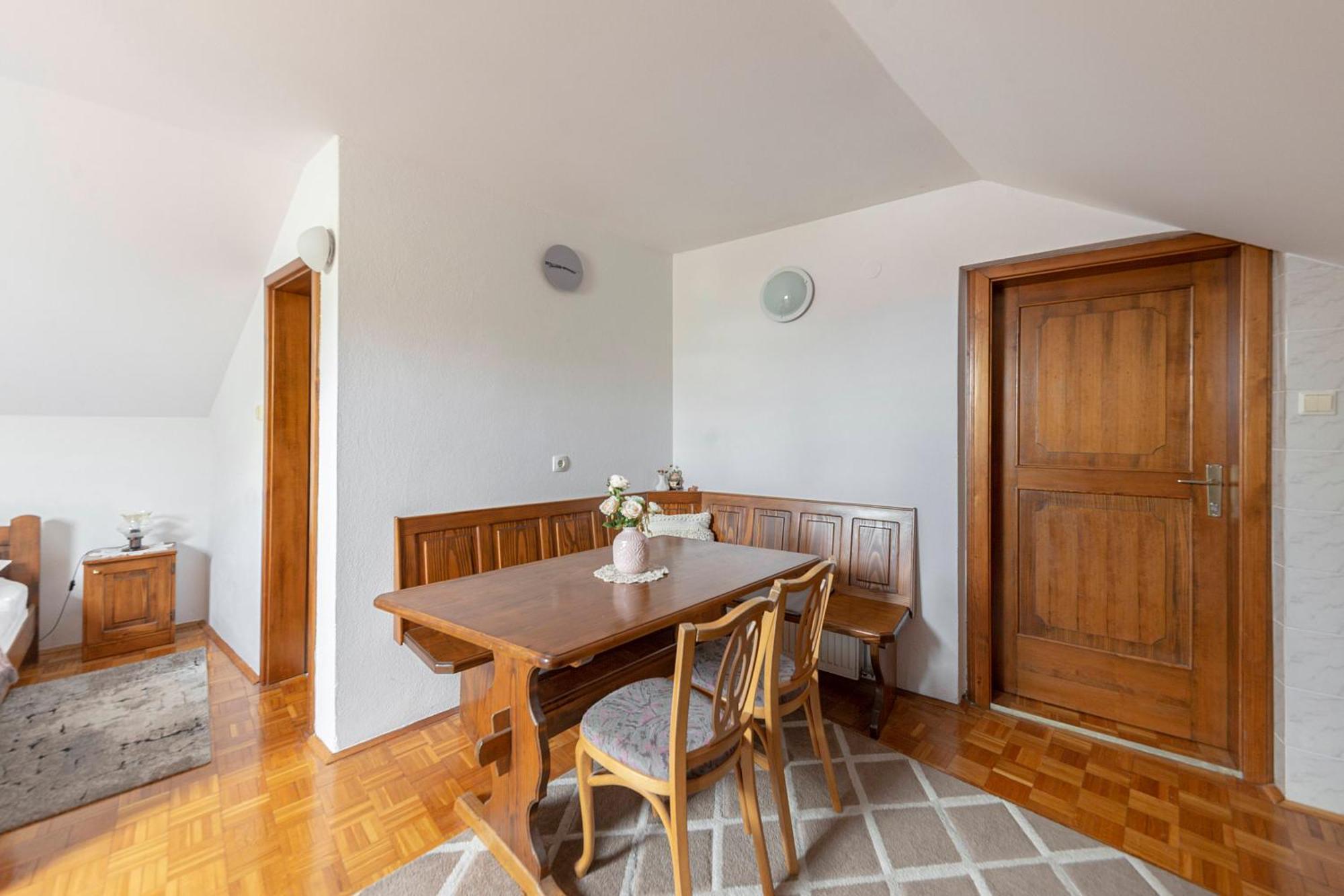 Bed And Breakfast Mili Vrh Kamnik Exterior foto